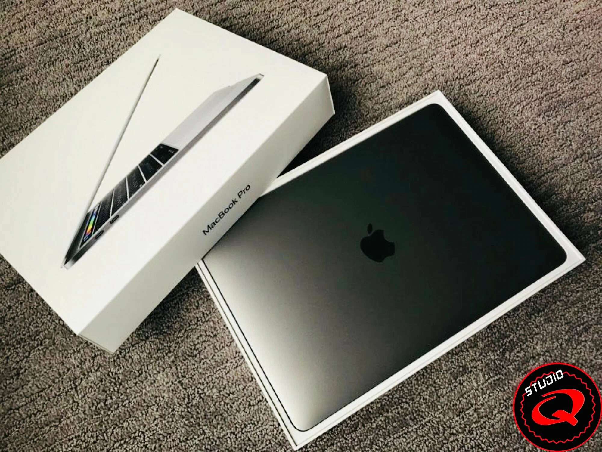 Ноутбук Apple MacBook Air 13 2020 (M1, 8/256 GB, SSD) (MGN63) space grey (темно-серый). изображение 7